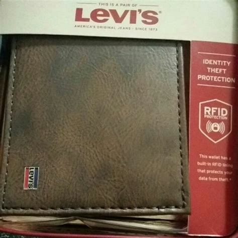 levi's rfid wallet sticker|metal sticker in wallet.